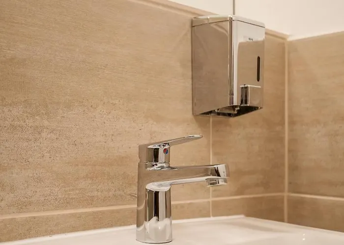 ホテル ホテル シティ グリーン ベルリン 3*