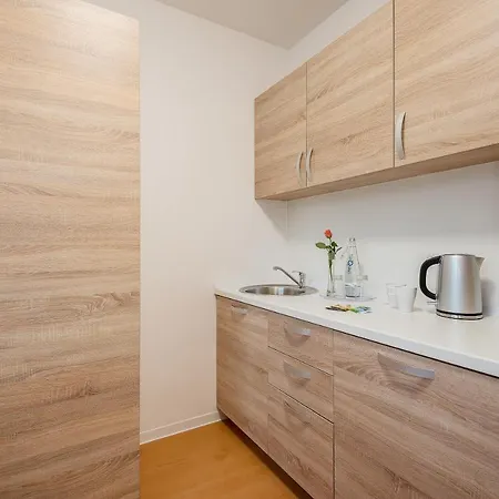 Hotel City Green Berlin 3*