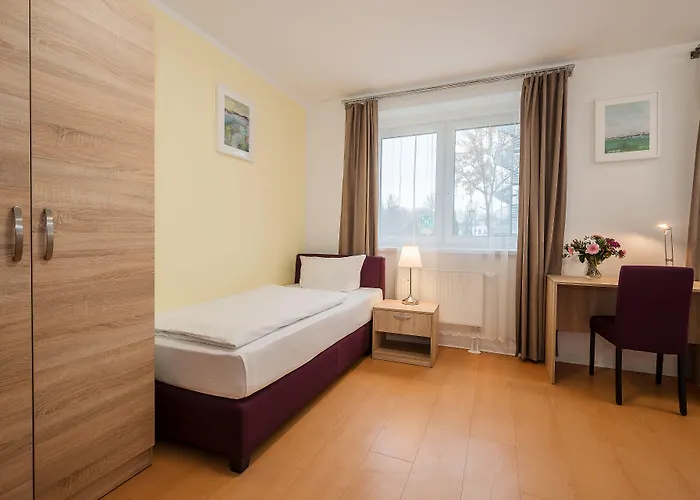 Otel Hotel City Green Berlin 3*