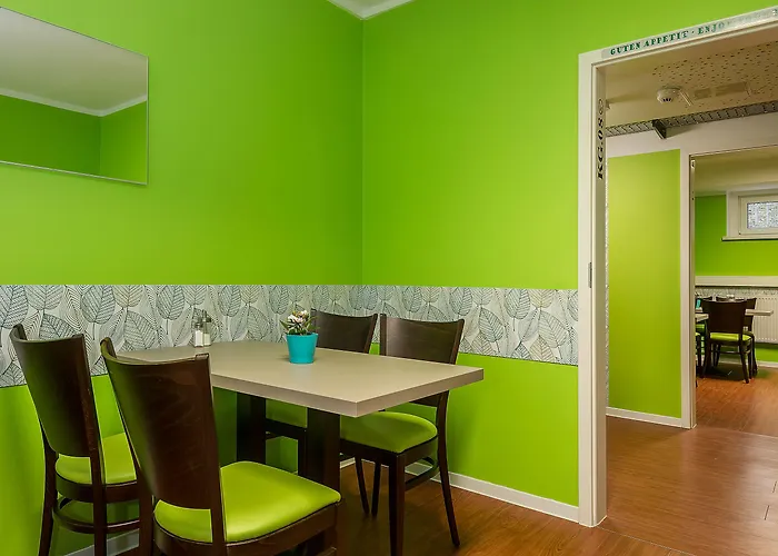 Hotel City Green Berlin 3*