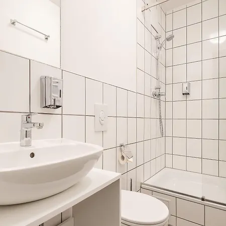 Hotel City Green Berlin 3* ברלין