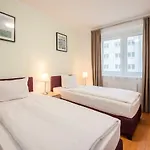 Hotel City Green Berlin 3*