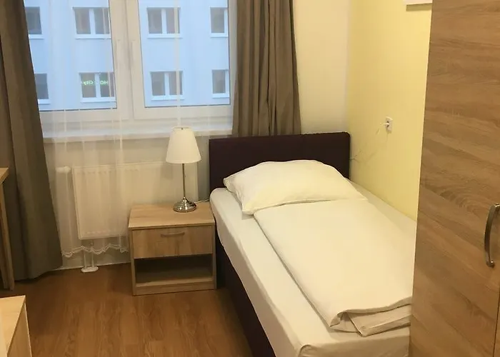 Hotel City Green Berlin 3*